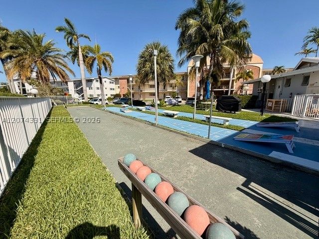 455 Paradise Isle Blvd 109, Hallandale Beach, FL 33009