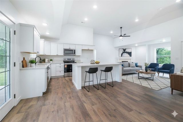 40 Dirleton Drive, Bella Vista, AR 72715