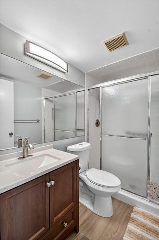 813 Sky Pine Way D2, Greenacres, FL 33415