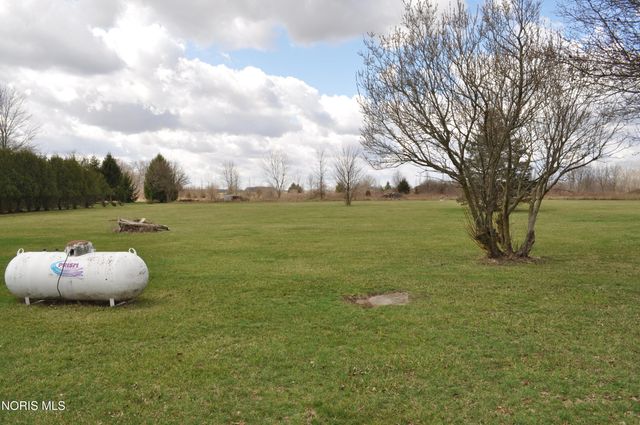 8500 Township Rd 254, Findlay, OH 45840