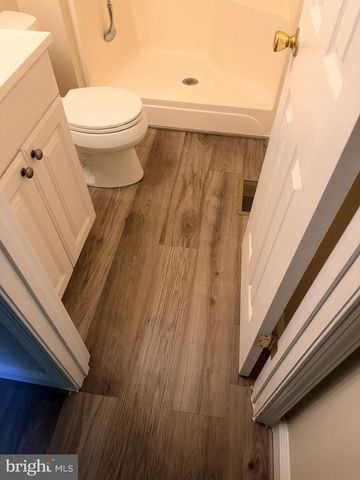 673 RUNNING FOX RD, Lusby, MD 20657