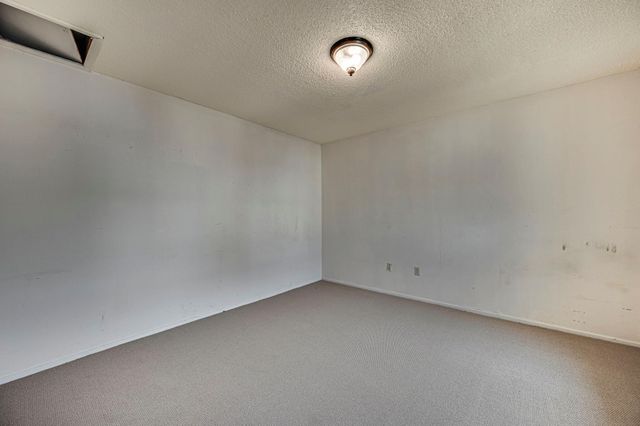 811 Pebble Beach Drive, Garland, TX 75043