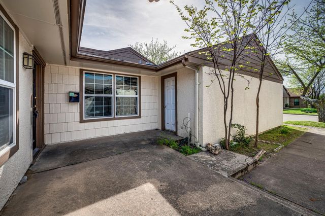 811 Pebble Beach Drive, Garland, TX 75043