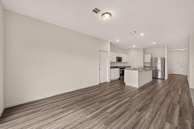 1037 Lacebark Pine Lane, Brookshire, TX 77423