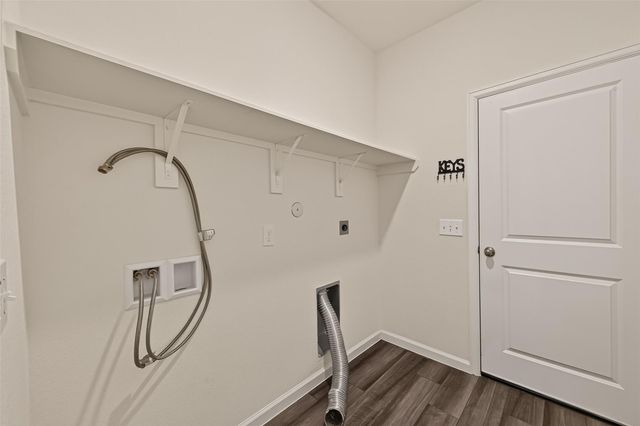 1037 Lacebark Pine Lane, Brookshire, TX 77423
