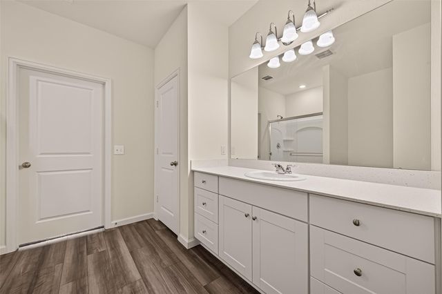1037 Lacebark Pine Lane, Brookshire, TX 77423