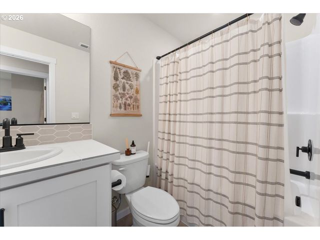 3901 Se 81ST Ave, Hillsboro, OR 97123