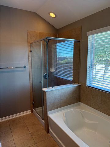 419 Strawberry Blonde DR, Buda, TX 78610