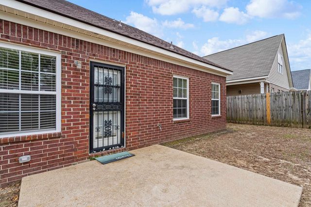 4955 KNOB CREEK TRL, Arlington, TN 38002