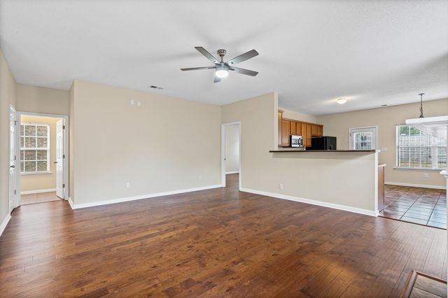 4955 KNOB CREEK TRL, Arlington, TN 38002
