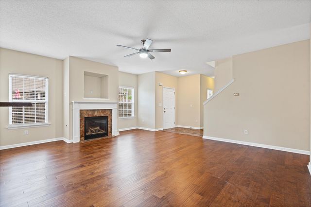 4955 KNOB CREEK TRL, Arlington, TN 38002