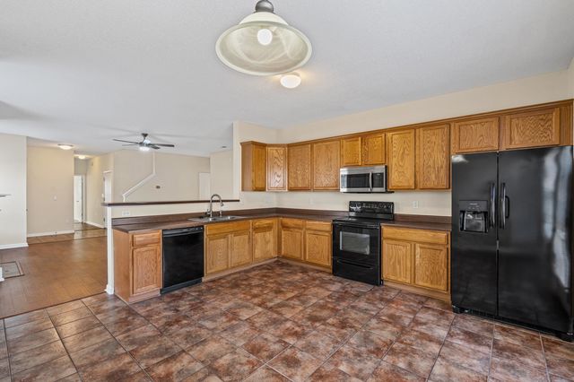 4955 KNOB CREEK TRL, Arlington, TN 38002