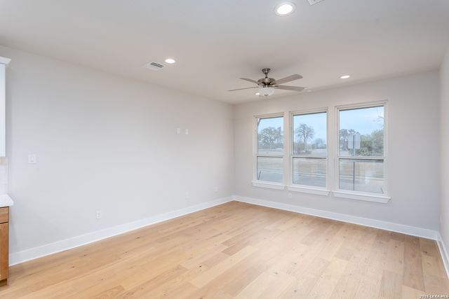 411 MCMILLAN PL, San Antonio, TX 78210