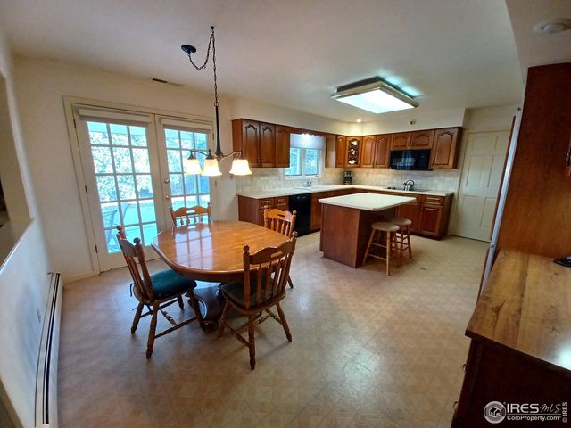 5860 Wood Sorrel Dr, Littleton, CO 80123