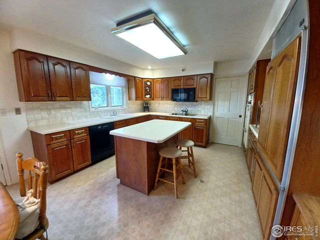 5860 Wood Sorrel Dr, Littleton, CO 80123