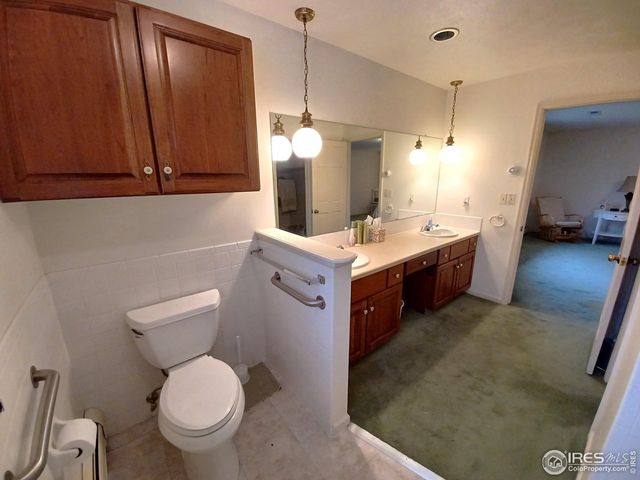 5860 Wood Sorrel Dr, Littleton, CO 80123