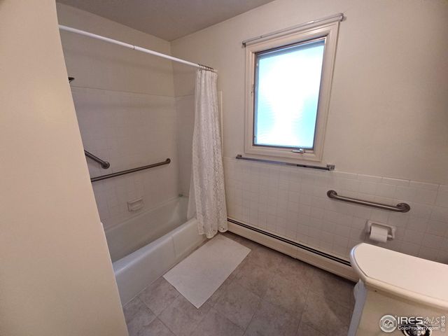 5860 Wood Sorrel Dr, Littleton, CO 80123