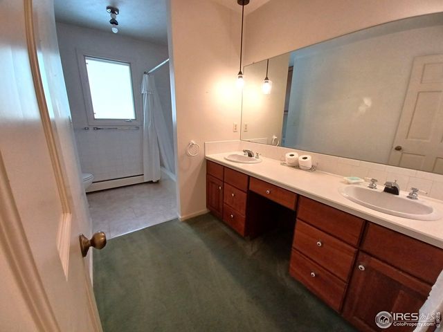 5860 Wood Sorrel Dr, Littleton, CO 80123