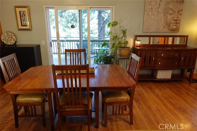 23950 Bowl Rd, Crestline, CA 92325