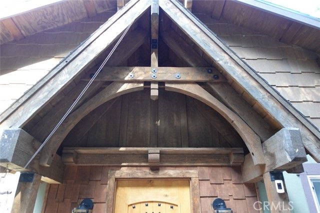 23950 Bowl Rd, Crestline, CA 92325