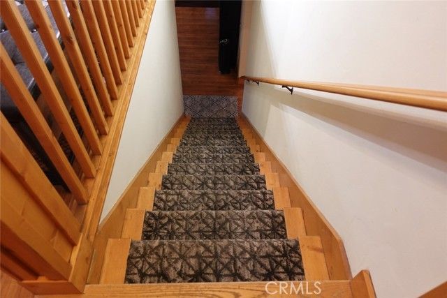 23950 Bowl Rd, Crestline, CA 92325