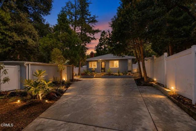 15113 Calle Los Elegantes, Santa Clarita, CA 91390
