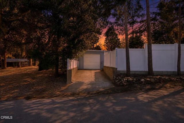 15113 Calle Los Elegantes, Santa Clarita, CA 91390