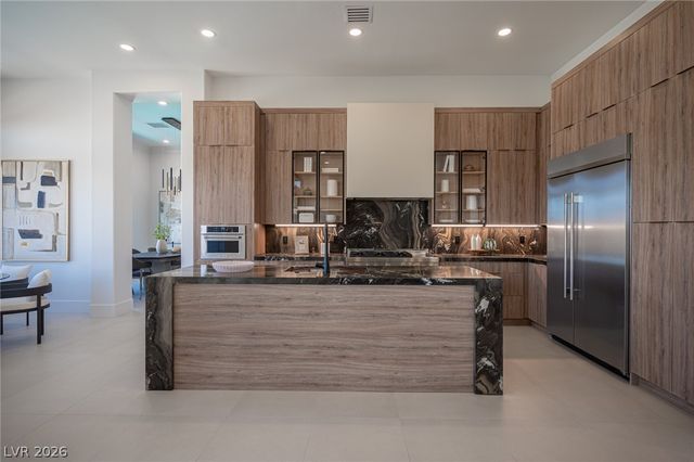 18 Brookridge Drive, Henderson, NV 89052