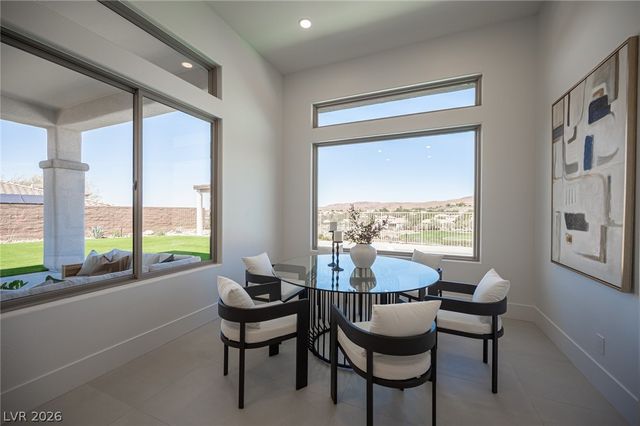 18 Brookridge Drive, Henderson, NV 89052