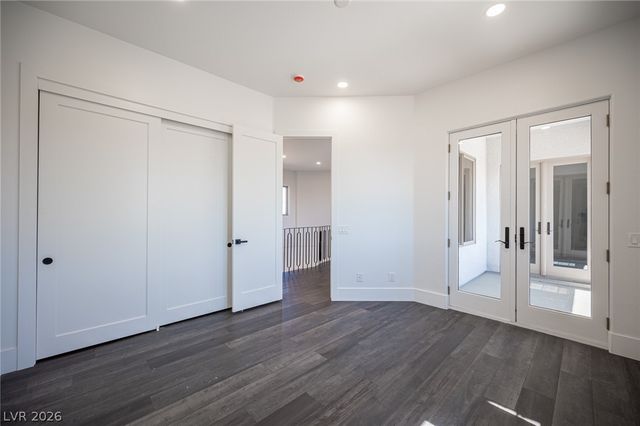 18 Brookridge Drive, Henderson, NV 89052
