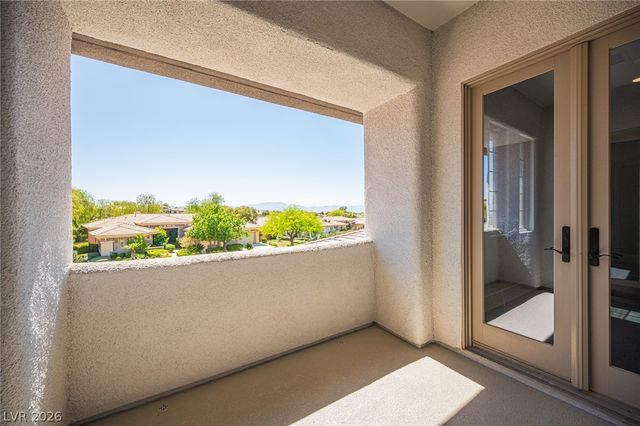 18 Brookridge Drive, Henderson, NV 89052