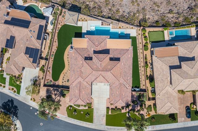 18 Brookridge Drive, Henderson, NV 89052