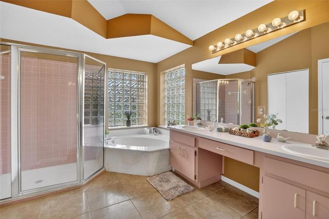 3443 SILVER MEADOW WAY, Plant City, FL 33566