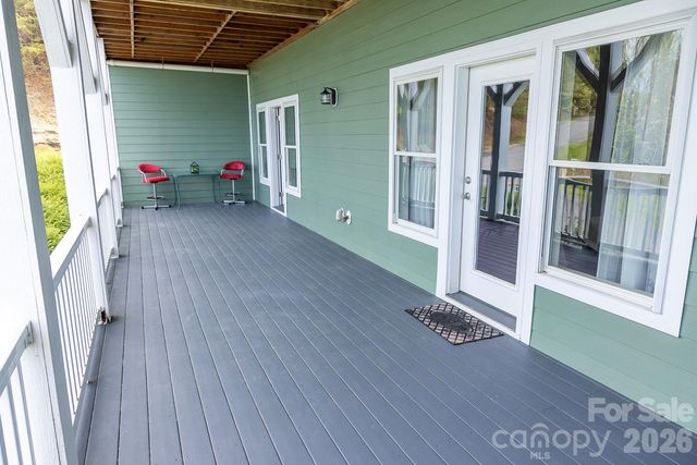 5 Gemini Heights, Weaverville, NC 28787