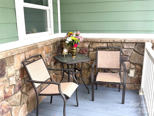 5 Gemini Heights, Weaverville, NC 28787