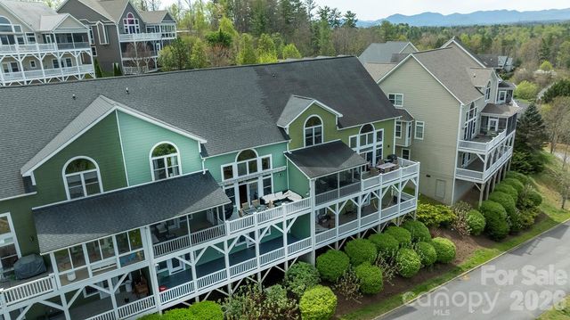 5 Gemini Heights, Weaverville, NC 28787
