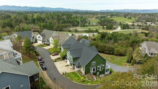 5 Gemini Heights, Weaverville, NC 28787