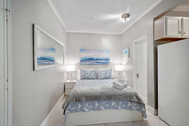 3710 Collins Avenue N-304, Miami Beach, FL 33140