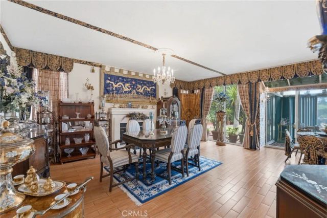 933 La Salle Circle, Corona, CA 92879