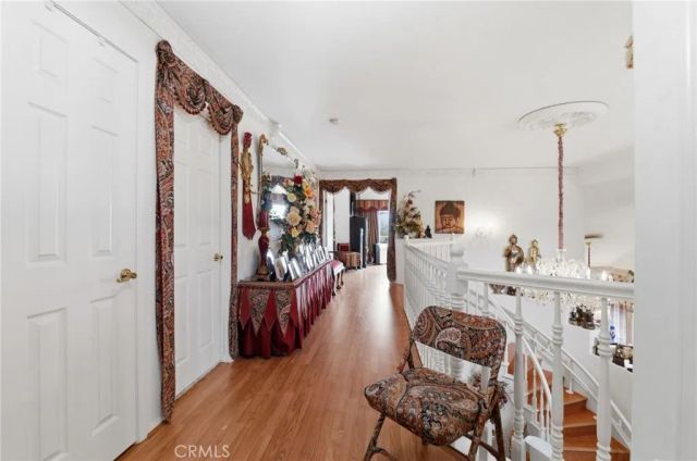 933 La Salle Circle, Corona, CA 92879