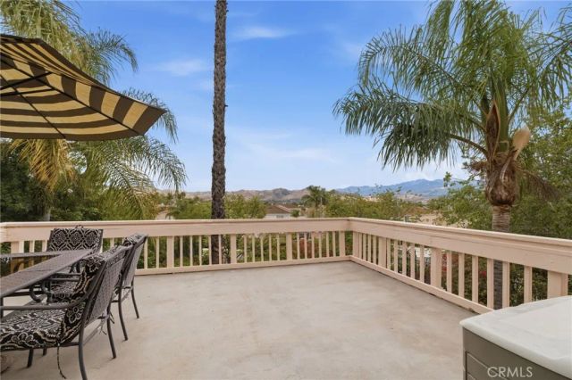 933 La Salle Circle, Corona, CA 92879