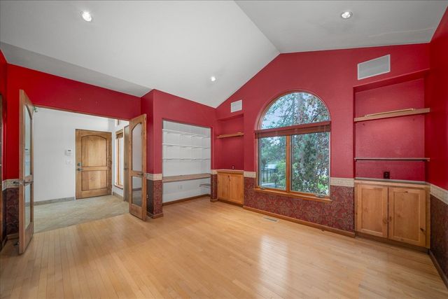 1821 S Viewcrest Ln, Spokane, WA 99212