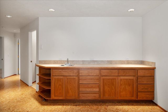 1821 S Viewcrest Ln, Spokane, WA 99212