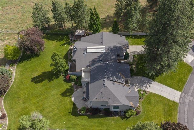 1821 S Viewcrest Ln, Spokane, WA 99212