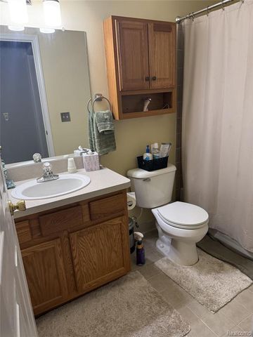 51561 Stern Lane 147, New Baltimore, MI 48051