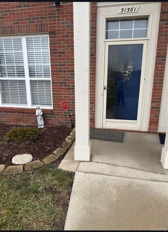 51561 Stern Lane 147, New Baltimore, MI 48051