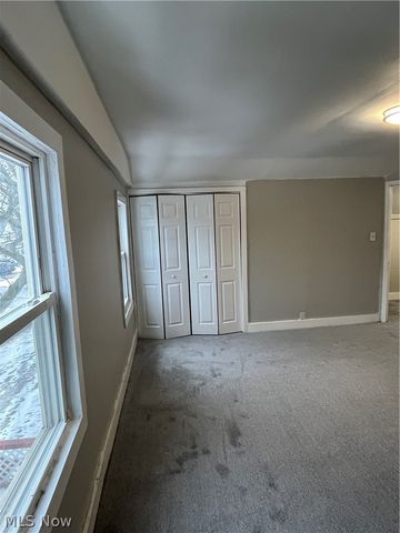 6617 Wakefield Avenue, Cleveland, OH 44102