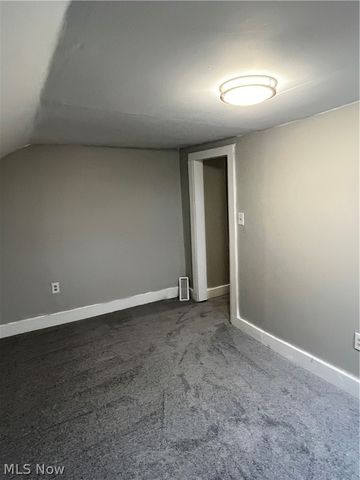 6617 Wakefield Avenue, Cleveland, OH 44102