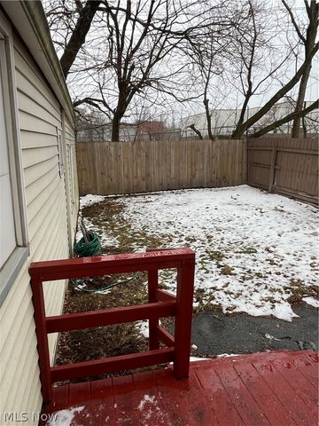 6617 Wakefield Avenue, Cleveland, OH 44102