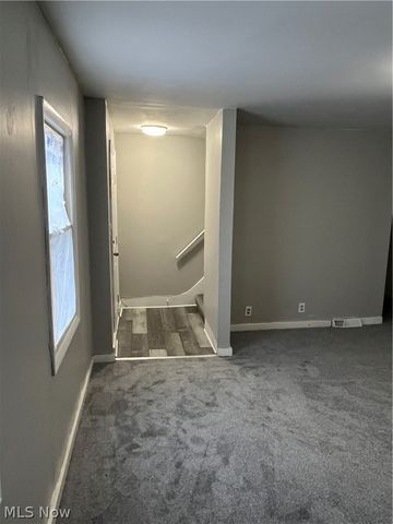 6617 Wakefield Avenue, Cleveland, OH 44102